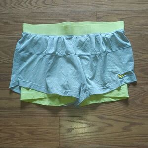 Nike Dri fit gray yellow athletic shorts Sz M